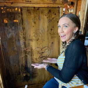 Meet your Posher, Kendra